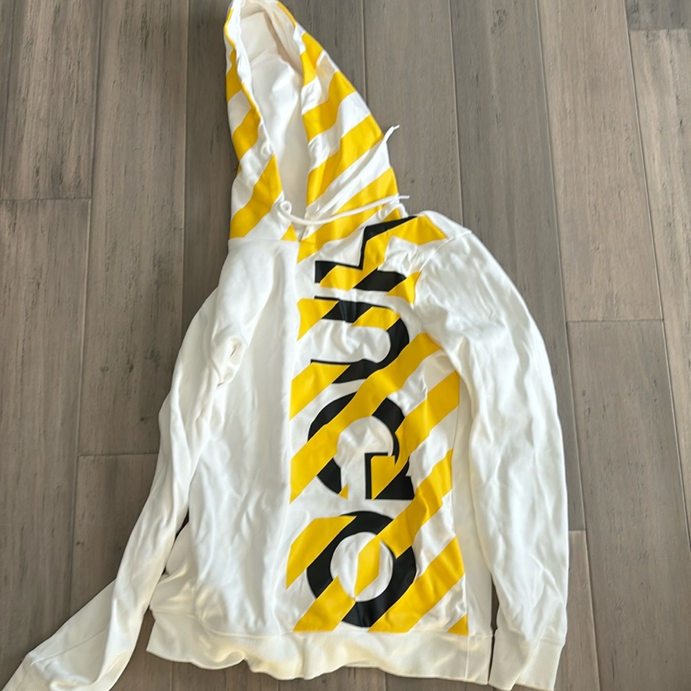 Hugo boss mens small sweatshirt